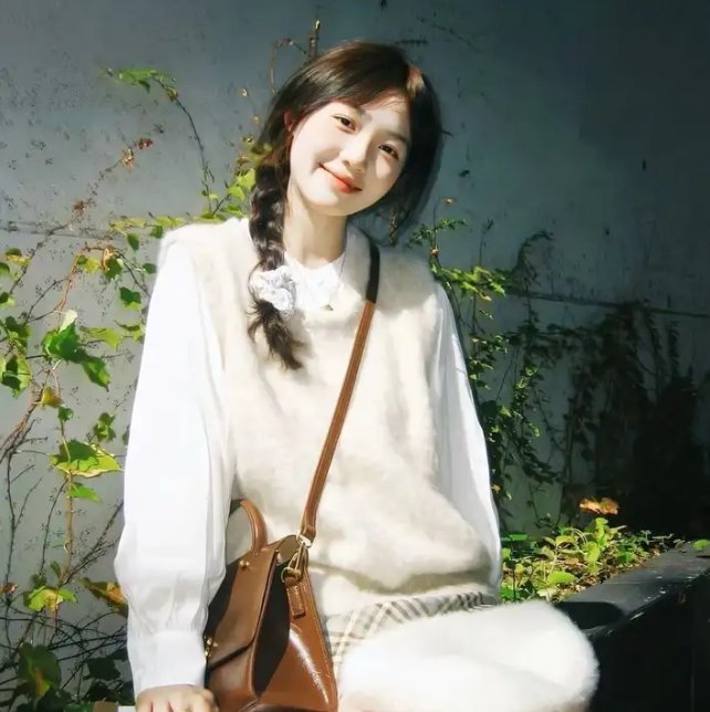 怪笑少女